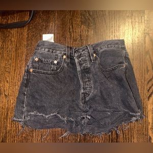 Black Levi’s 501 shorts